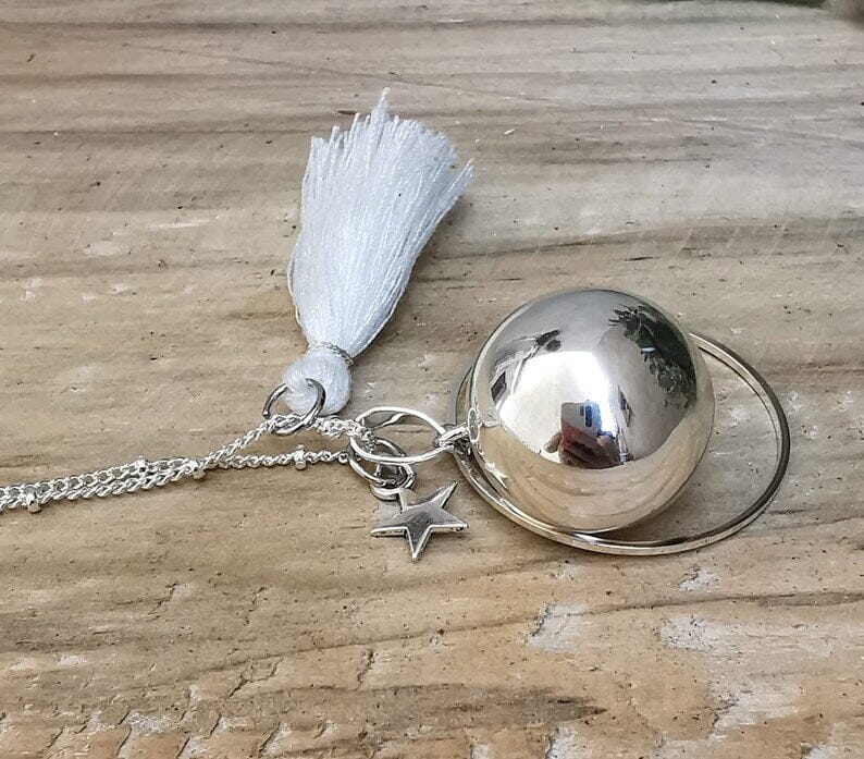 Bola de grossesse en plaqué argent avec pompon et étoile – Image 5